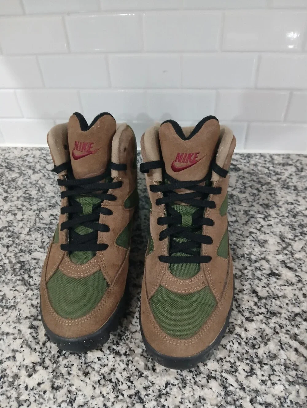 Nike Men’s Brown and Green High-Top Boots with Red Swoosh